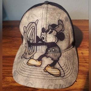 Mickey mouse steamboat willie baseball hat walt disney word one size vgc ajustab